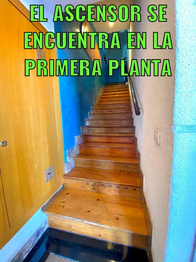 Apartamento Turistico Plaza Mayor Burgos Exterior photo